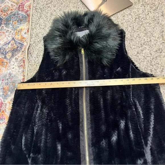 Women's Black Faux Fur Zip-Front Coat with Fur Collar Marc New York 2x NWT - Picture 14 of 15